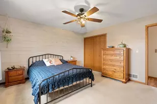 1015 Ridge Rd, Owatonna, MN 55060 - Photo 14