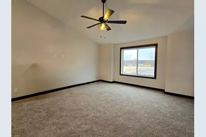 1445 Cullen Street, Saint Peter, MN 56082 - Photo 8