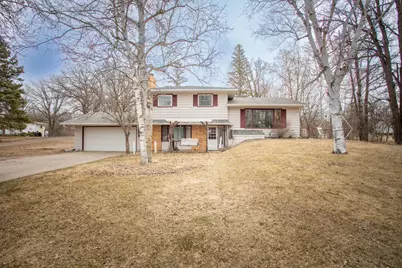 1807 N McKay Avenue NE, Alexandria, MN 56308 - Photo 1