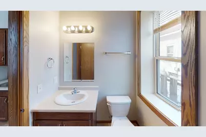 206 19 1/2 Avenue N, Saint Cloud, MN 56303 - Photo 8