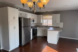 516 Frankfort Way, Waverly, MN 55390 - Photo 4