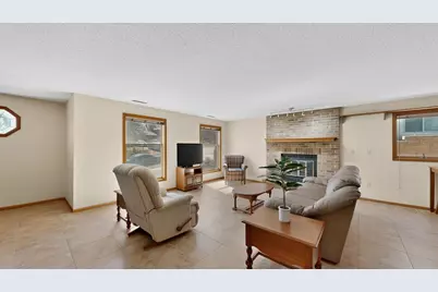 21 23rd Street SW, Rochester, MN 55902 - Photo 8