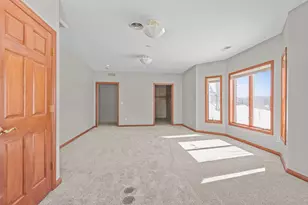 5241 Yvette St, Loretto, MN 55357 - Photo 66