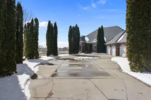 5241 Yvette St, Loretto, MN 55357 - Photo 90