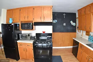 38820 Glacier Rd, Sandstone, MN 55072 - Photo 6