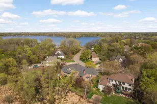 2437 Sunset Ct, Little Canada, MN 55117 - Photo 10
