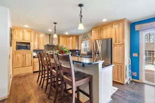 7282 Blackberry Ln, Duluth, MN 55803 - Photo 8