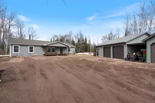 7282 Blackberry Ln, Duluth, MN 55803 - Photo 1