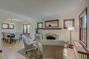 1745 Eleanor Ave, Saint Paul, MN 55116 - Photo 4