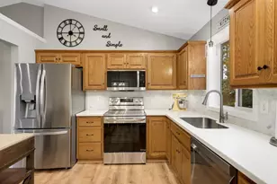 18970 Boston St NW, Elk River, MN 55330 - Photo 10