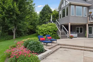 945 Willow View Dr, Long Lake, MN 55356 - Photo 74