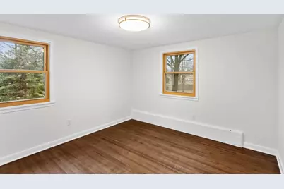 735 Warner Avenue N, Mahtomedi, MN 55115 - Photo 24