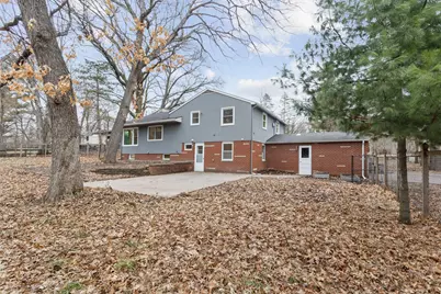 735 Warner Avenue N, Mahtomedi, MN 55115 - Photo 4