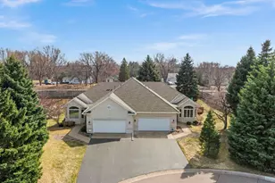 14207 41st Ave N, Plymouth, MN 55446 - Photo 2