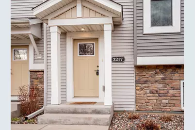 2217 Gateway Hill Road, North Saint Paul, MN 55109 - Photo 2