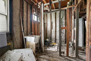 6 E 34th St, Minneapolis, MN 55408 - Photo 8