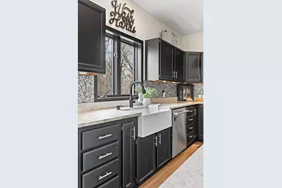 3617 Tanglewood Court, Eagan, MN 55123 - Photo 22