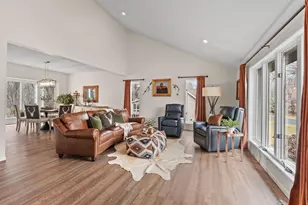 3617 Tanglewood Ct, Eagan, MN 55123 - Photo 14