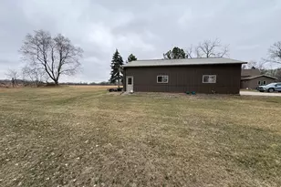 237 S Paul St, Appleton, MN 56208 - Photo 6