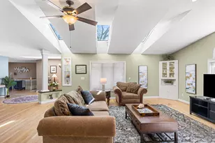 6859 Yuma Dr, Chanhassen, MN 55317 - Photo 10