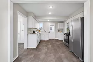 2820 6th Ave, Anoka, MN 55303 - Photo 8