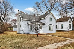 2820 6th Ave, Anoka, MN 55303 - Photo 2