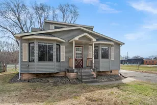 6240 W Broadway Ave, Brooklyn Park, MN 55428 - Photo 2