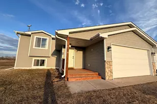 47575 Falcon Ave, Rush City, MN 55069 - Photo 4