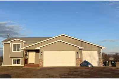 47575 Falcon Avenue, Rush City, MN 55069 - Photo 4