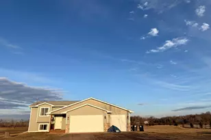 47575 Falcon Ave, Rush City, MN 55069 - Photo 2