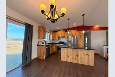 47575 Falcon Avenue, Rush City, MN 55069 - Photo 8