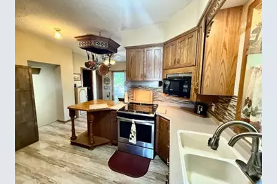 108 W 4th Street, Redwood Falls, MN 56283 - Photo 34