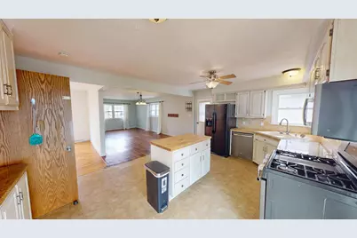 2141 Harmony Avenue, Albert Lea, MN 56007 - Photo 10