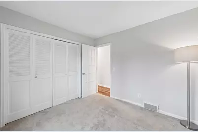 1533 Clare Lane, Wayzata, MN 55391 - Photo 24