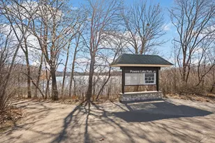 10590 Watersedge Ln, Woodbury, MN 55129 - Photo 84