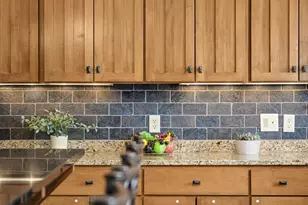 10590 Watersedge Ln, Woodbury, MN 55129 - Photo 28