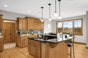 10590 Watersedge Ln, Woodbury, MN 55129 - Photo 26