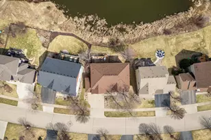 10590 Watersedge Ln, Woodbury, MN 55129 - Photo 8