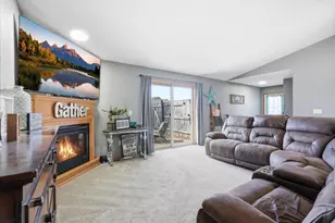 1137 Hidden Ln, New Richmond, WI 54017 - Photo 4