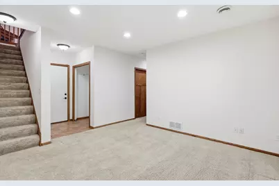 1554 Lincoln Park Drive, South Saint Paul, MN 55075 - Photo 20