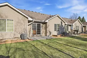 1554 Lincoln Park Dr, South Saint Paul, MN 55075 - Photo 28
