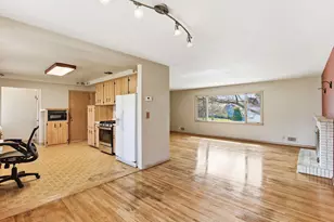 5116 Meadow Ridge, Edina, MN 55439 - Photo 10