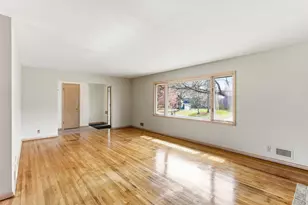 5116 Meadow Ridge, Edina, MN 55439 - Photo 8