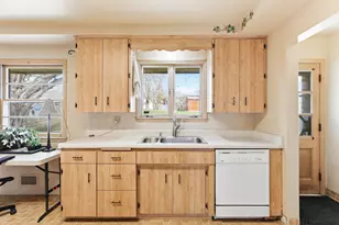 5116 Meadow Ridge, Edina, MN 55439 - Photo 14