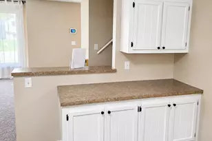 8709 64th Ave N, Brooklyn Park, MN 55428 - Photo 6