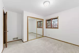 688 Birch Ln S, Shoreview, MN 55126 - Photo 12