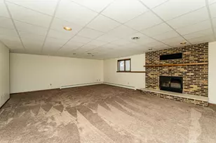 4400 Mnr Vw Dr NW, Rochester, MN 55901 - Photo 28