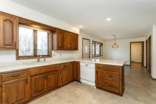 4400 Mnr Vw Dr NW, Rochester, MN 55901 - Photo 12