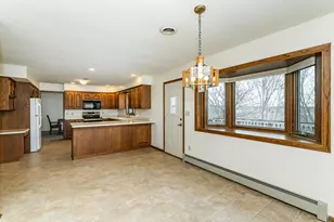 4400 Mnr Vw Dr NW, Rochester, MN 55901 - Photo 16