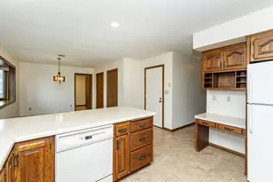 4400 Mnr Vw Dr NW, Rochester, MN 55901 - Photo 16